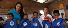 Lanzamos proyecto Mi Mochila ABC para apoyar la educacion