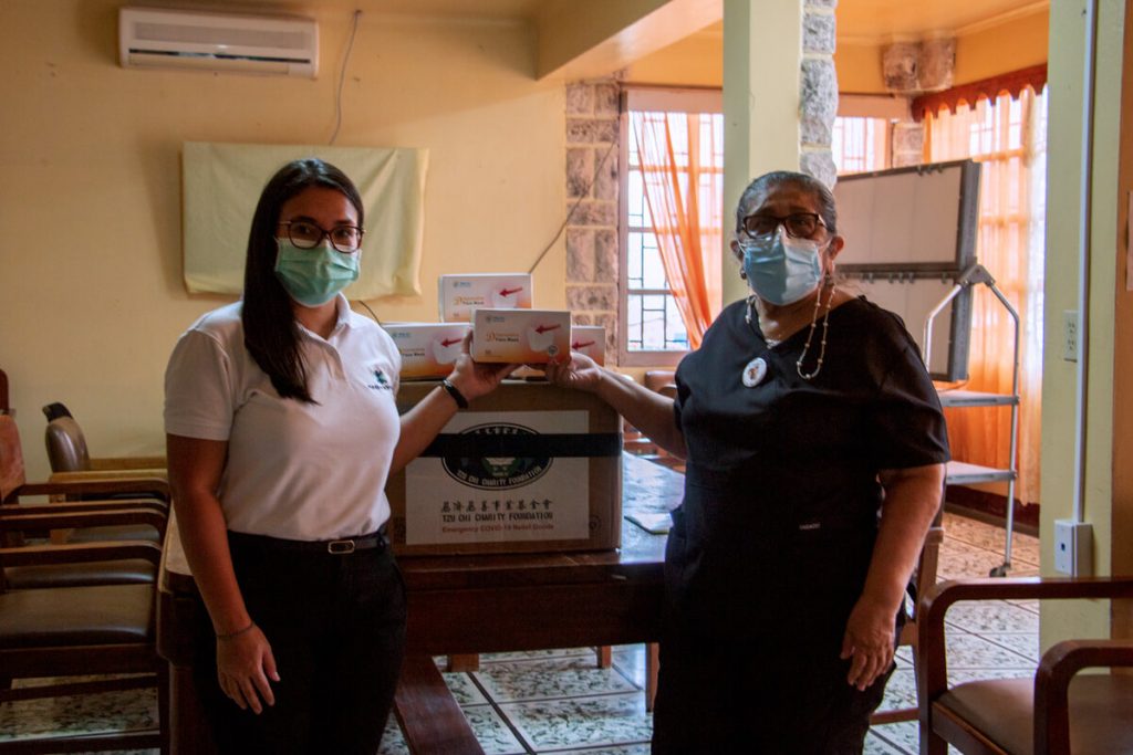 Fundación Kafie dona materiales de bioseguridad-higiene a hospitales